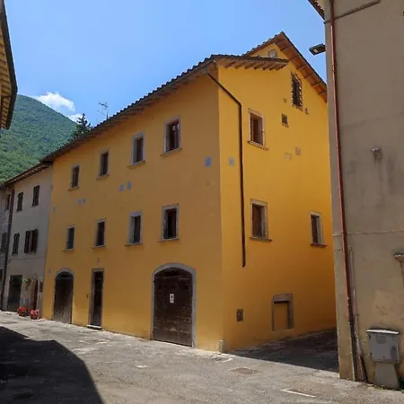 Гостевой дом Il Giardino Sul Fiume Nera Cerreto di Spoleto