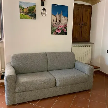 Il Giardino Sul Fiume Nera 3*