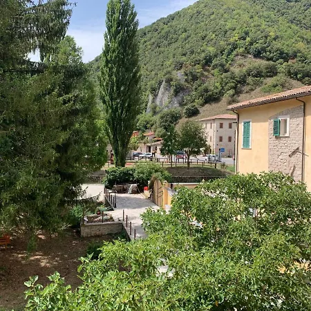 Il Giardino Sul Fiume Nera Cerreto di Spoleto