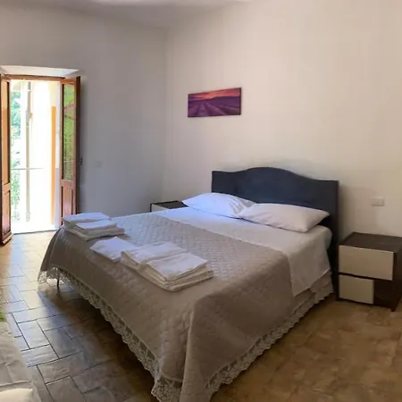 בית הארחה Il Giardino Sul Fiume Nera