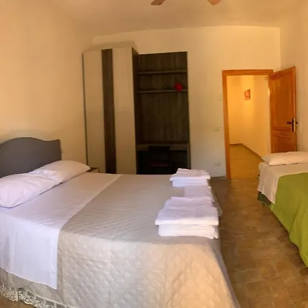 Il Giardino Sul Fiume Nera Guest house 3*