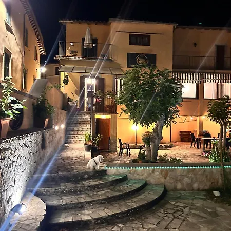 Guest house Il Giardino Sul Fiume Nera