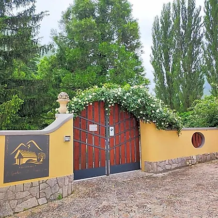 Il Giardino Sul Fiume Nera 3*