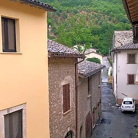 Il Giardino Sul Fiume Nera